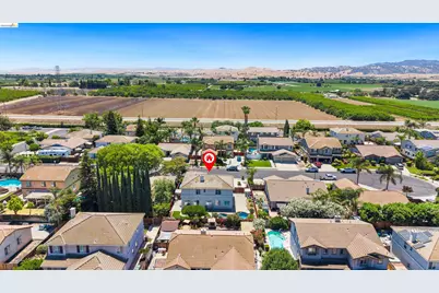 647 Macadamia Ct, Brentwood, CA 94513 - Photo 48