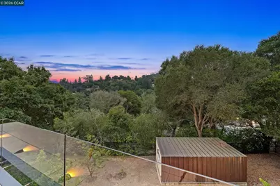 2 Crane Ct, Orinda, CA 94563 - Photo 10