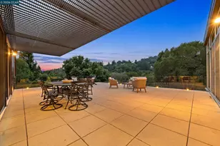 2 Crane Ct, Orinda, CA 94563 - Photo 38