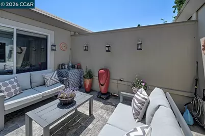 1124 Oakmont Dr #2, Walnut Creek, CA 94595 - Photo 26