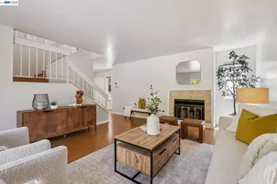 28086 Thorup Ln, Hayward, CA 94542 - Photo 6