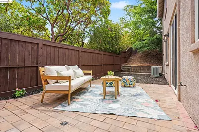 25570 Brookshire Dr, Castro Valley, CA 94552 - Photo 24