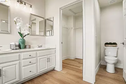 25570 Brookshire Dr, Castro Valley, CA 94552 - Photo 16