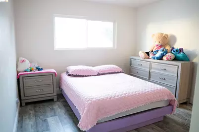 348 Valle Vista Ave, Vallejo, CA 94590 - Photo 14