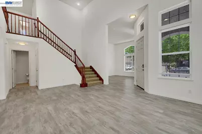 10433 Lone Star Way, Stockton, CA 95209 - Photo 4