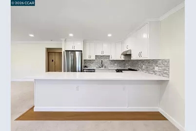 1208 Skycrest Drive #5, Walnut Creek, CA 94595 - Photo 4