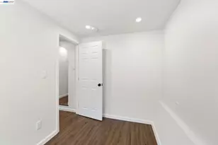 780 Goettingen St, San Francisco, CA 94134 - Photo 24