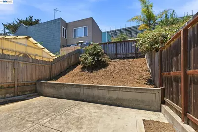 780 Goettingen St, San Francisco, CA 94134 - Photo 28