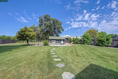 4246 Laird Rd, Loomis, CA 95650 - Photo 44
