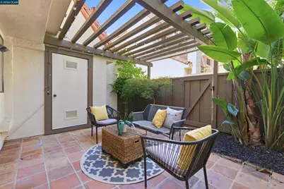 512 Churchill Downs Ct, Walnut Creek, CA 94597 - Photo 32
