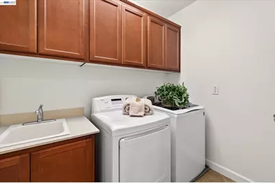 9850 Reimers Way, Dublin, CA 94568 - Photo 30