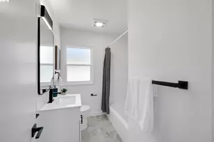 18421 Magee Way, Castro Valley, CA 94546 - Photo 30