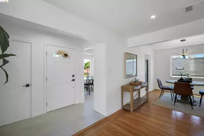 18421 Magee Way, Castro Valley, CA 94546 - Photo 14