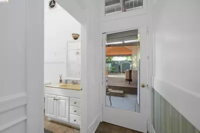 2654-2656 Bush St, San Francisco, CA 94115 - Photo 48
