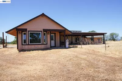 18490 Gas Point Rd, Cottonwood, CA 96022 - Photo 10