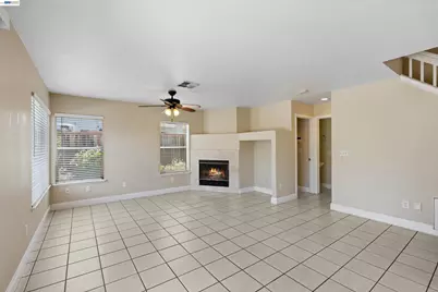 3264 Ernest Dr, Tracy, CA 95376 - Photo 10