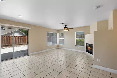 3264 Ernest Dr, Tracy, CA 95376 - Photo 12