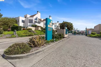 159 Nantucket Lane, Vallejo, CA 94590 - Photo 2