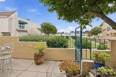 159 Nantucket Lane, Vallejo, CA 94590 - Photo 18