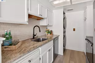112 Mission Dr, Pleasanton, CA 94566 - Photo 8