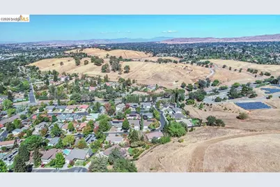 733 Daffodil Way, Concord, CA 94518 - Photo 54