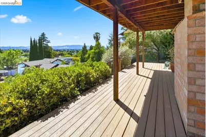 733 Daffodil Way, Concord, CA 94518 - Photo 46