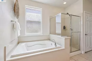 130 Benmore Dr, Hayward, CA 94542 - Photo 42