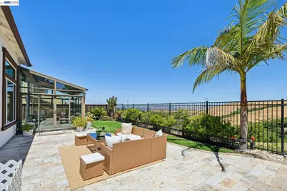 130 Benmore Dr, Hayward, CA 94542 - Photo 66