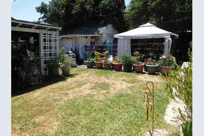 3257 Somerset Ave, Castro Valley, CA 94546 - Photo 2