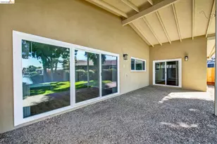 8 Lake Dr, Antioch, CA 94509 - Photo 62