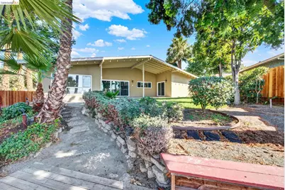 8 Lake Dr, Antioch, CA 94509 - Photo 78