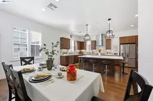7240 Carneros Ln, Dublin, CA 94568 - Photo 14