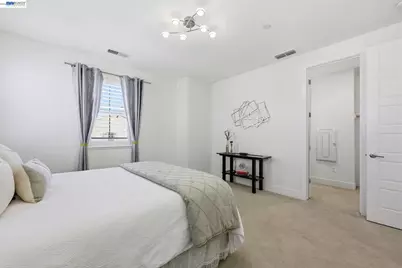 7240 Carneros Ln, Dublin, CA 94568 - Photo 24