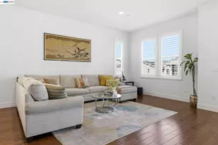 7240 Carneros Ln, Dublin, CA 94568 - Photo 2