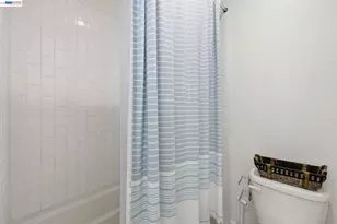 7240 Carneros Ln, Dublin, CA 94568 - Photo 34