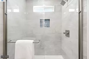 5901 Burlingame Ave, Richmond, CA 94804 - Photo 44