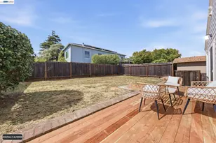 5901 Burlingame Ave, Richmond, CA 94804 - Photo 46