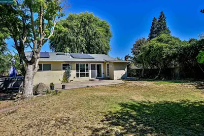 933 Santa Lucia Dr, Pleasant Hill, CA 94523 - Photo 20
