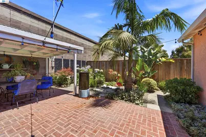 14868 Crosby St, San Leandro, CA 94579 - Photo 32