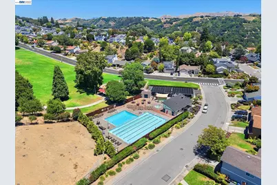 5736 Medallion Ct, Castro Valley, CA 94552 - Photo 92