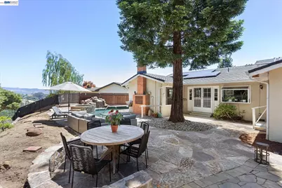 5736 Medallion Ct, Castro Valley, CA 94552 - Photo 58