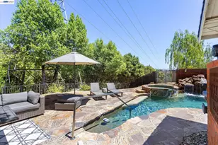 5736 Medallion Ct, Castro Valley, CA 94552 - Photo 70