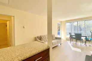 2 Commodore Dr, Emeryville, CA 94608 - Photo 4