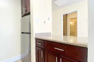 2 Commodore Dr, Emeryville, CA 94608 - Photo 8