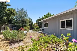 365 Redbud Ln, Hayward, CA 94541 - Photo 28
