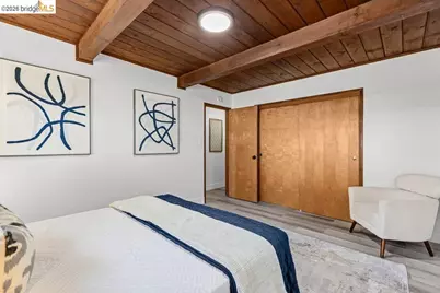 365 Redbud Ln, Hayward, CA 94541 - Photo 16