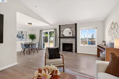 295 Iris Rd, Hercules, CA 94547 - Photo 6