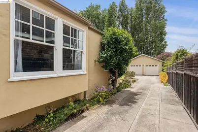 127 Behrens St, El Cerrito, CA 94530 - Photo 24