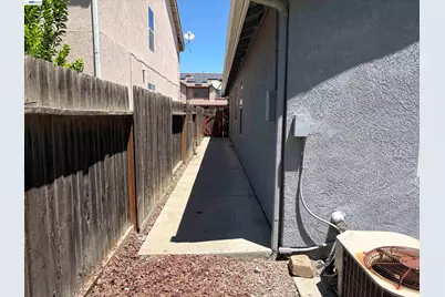 1112 Yellowhammer Dr, Patterson, CA 95363 - Photo 18