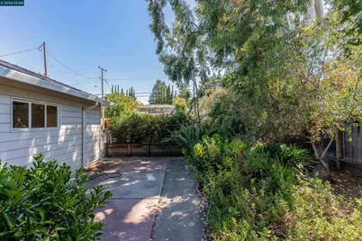 4175 Coulombe Dr, Palo Alto, CA 94306 - Photo 6